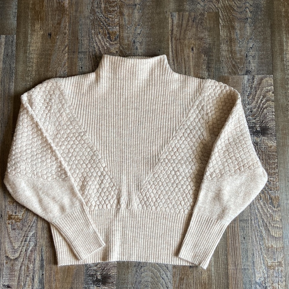 RW & CO | Sweater - Picture 5 of 7
